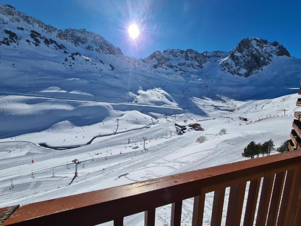 Superbe Appartement Vue Panoramique Pied Des Pistes La Mongie Exterior foto